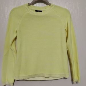 ❄️2 for $10🌈 GapKids neon yellow sweater!